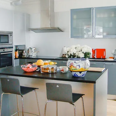 Charming Swiss Village With Pool Apartman