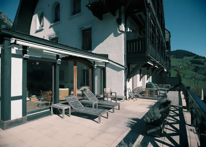 Charming Swiss Village With Pool Chateau-d'Oex